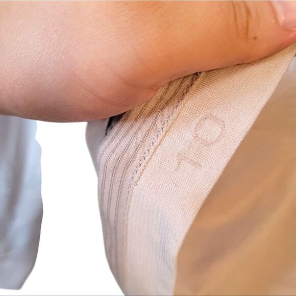 Lululemon Women's Light Grey Swiftly 2.0 Tech Long Sleeve Top Size 10 - Picture 5 of 7